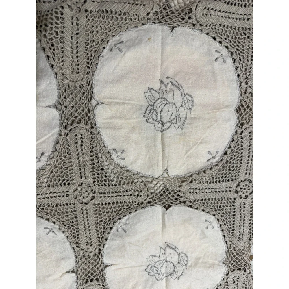 Vintage Antique Tablecloth Cotton Madeira With filet & Crochet lace LINEN E3-5